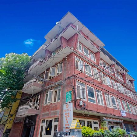 Oyo 795 Hotel Holiday Inn Katmandu Zewnętrze zdjęcie