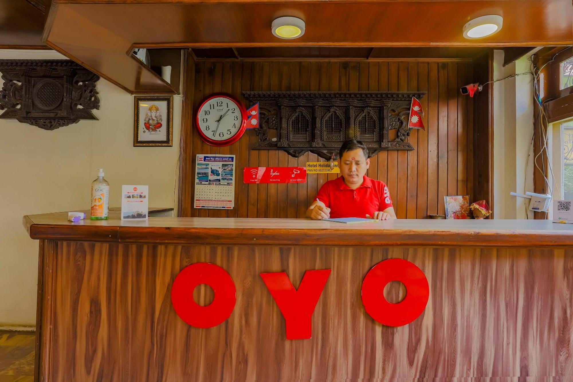 Oyo 795 Hotel Holiday Inn Katmandu Zewnętrze zdjęcie